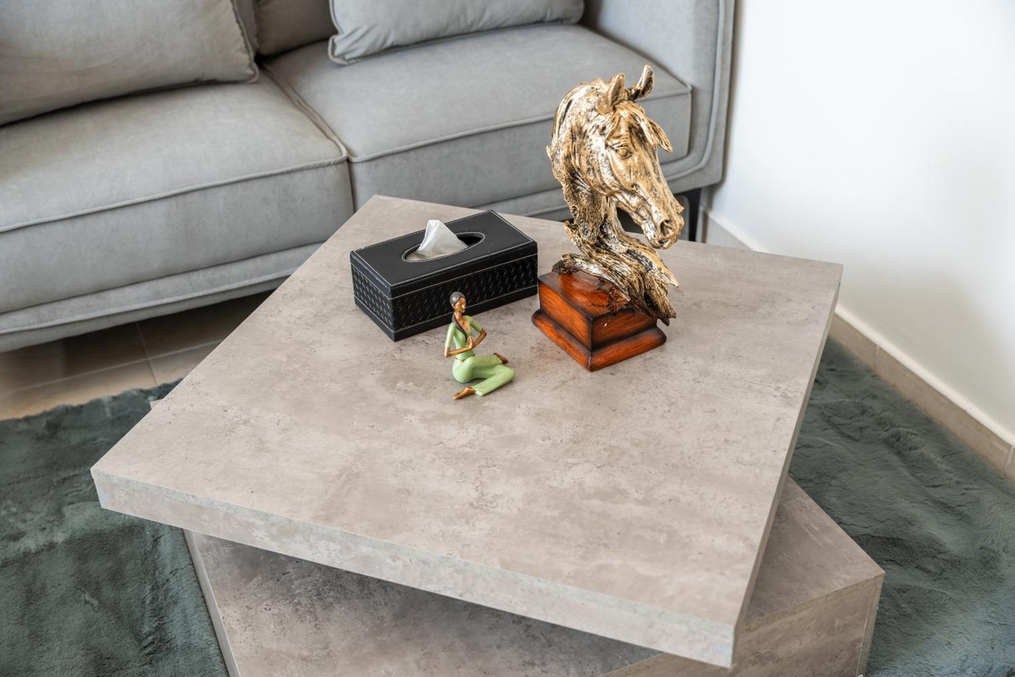 Luxury - Urban Oasis